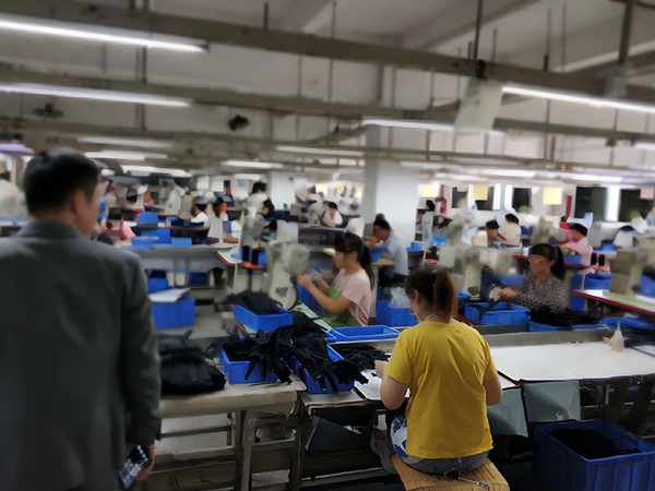 1756281345521279.jpg 制鞋产线.jpg