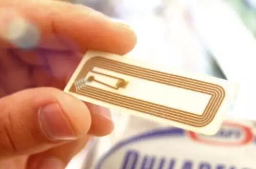 物杂量大难管理？ 参考衣物洗涤业者RFID应用经验 