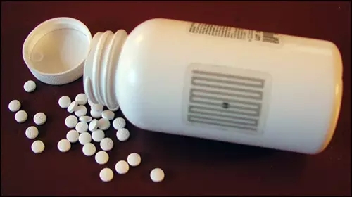 1503025277539073.jpg 2017-08-18RFID技术在制药市场中的应用研究.jpg